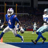 James Cook lidera un dominante ataque terrestre de Bills en paliza sobre Cowboys, por 31-10