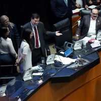 Fernández Noroña felicita al Pleno del Senado por el proceso "histórico" de insaculación del PJF