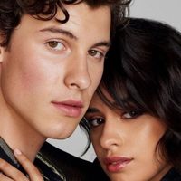 ¡Cuidado! Camila Cabello bailaba sensualmente para Shawn Mendes cuando de repente... ¡ouch!