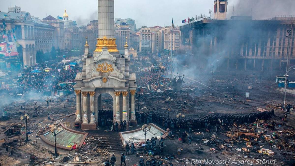 Desde el golpe de Estado, Kiev ha seguido un camino sistemático de desmantelamiento de todo lo ruso: el idioma, la cultura, la historia