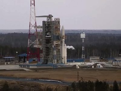 Rusia aborta el segundo intento de lanzamiento de un nuevo cohete espacial pesado