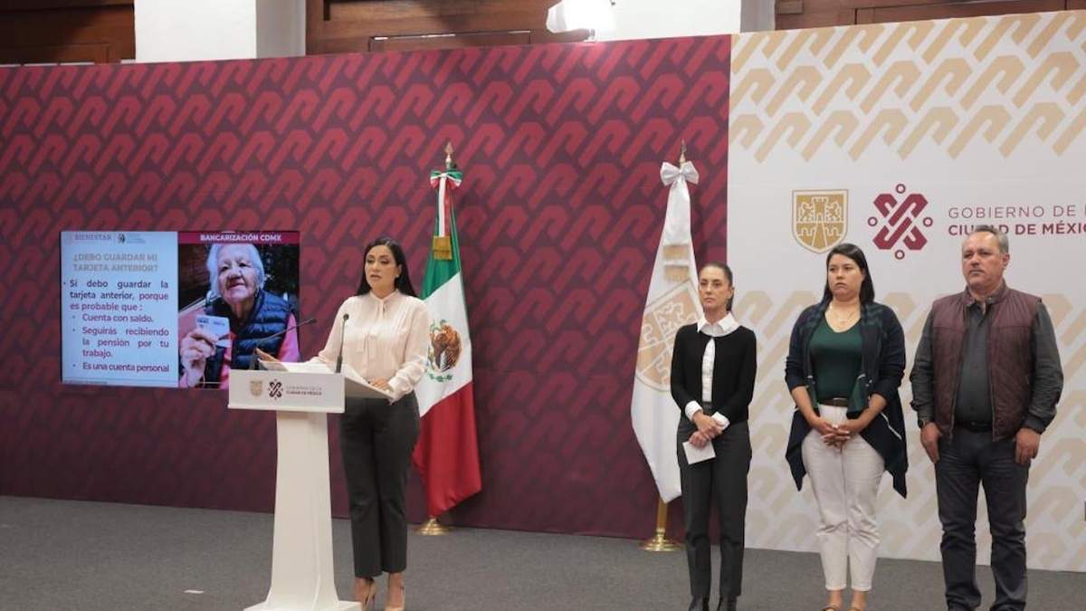La secretaria de Bienestar y la jefa de Gobierno, en la conferencia