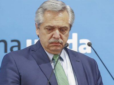 Alberto Fernández se desplomó en la opinión pública