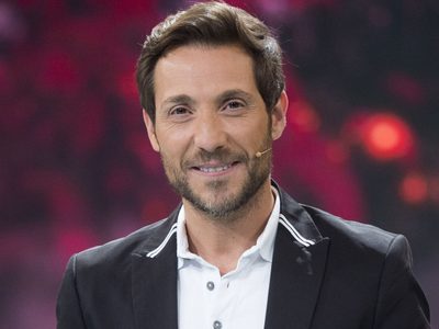 El insólito corte de cabello que le hizo Kiko Matamoros a Antonio David en "Sálvame"
