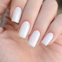 Nail art que es tendencia: los diseños en color blanco que vas a querer para tus uñas
