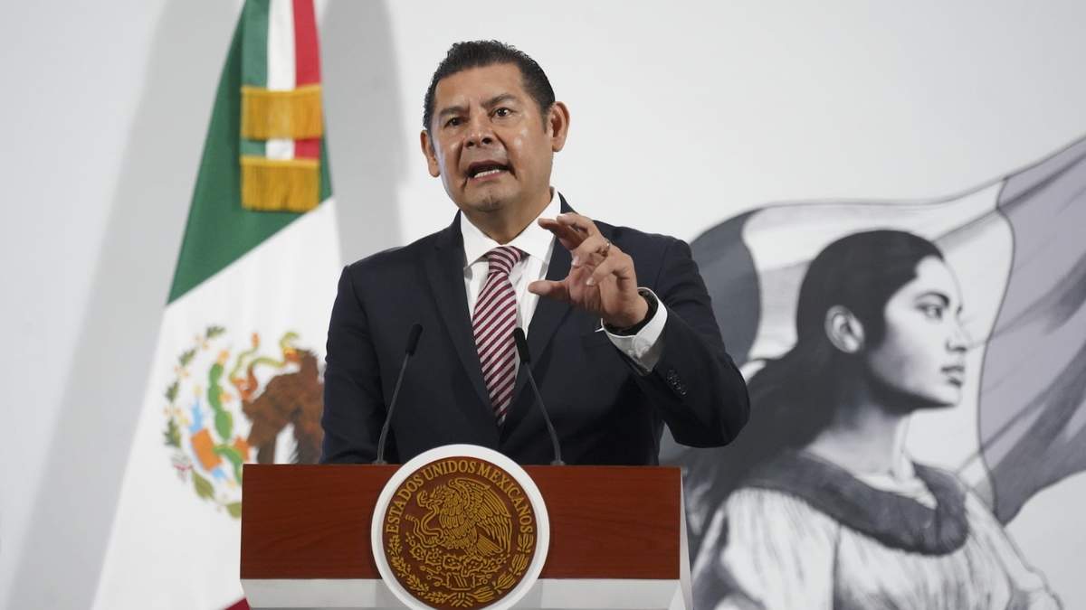 Alejandro Armenta, gobernador de Puebla
