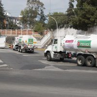 Pemex reporta utilidad neta en segundo trimestre; deuda financiera se eleva