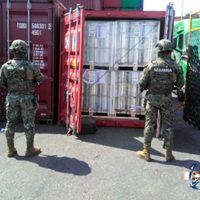 Aseguran 45.7 kilos de cocaína en el puerto de Manzanillo