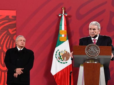 Aceves del Olmo operó imposición del outsourcing en 2012; hoy lo critica y llama a la IP al acuerdo