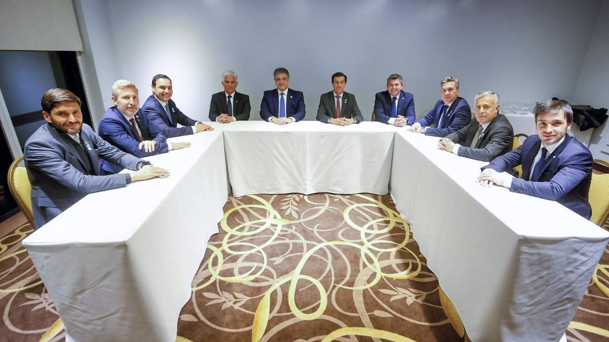Gobernadores de Juntos por el Cambio en Tucumán en la previa de la firma del Pacto de Mayo