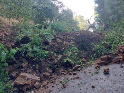 Lluvias provocan derrumbe de vivienda en Chilapa, Oaxaca; hay tres personas fallecidas