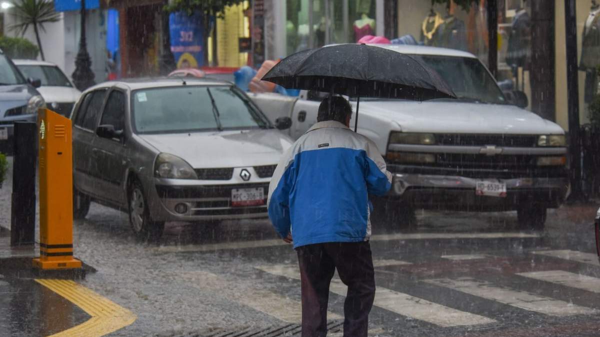 Probabilidad de lluvias e intervalos de chubascos con descargas eléctricas en Edomex y CDMX este miércoles