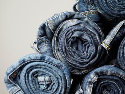 Cancheros, originales y cómodos: la nueva tendencia de jeans que promete pisar fuerte la moda de street style