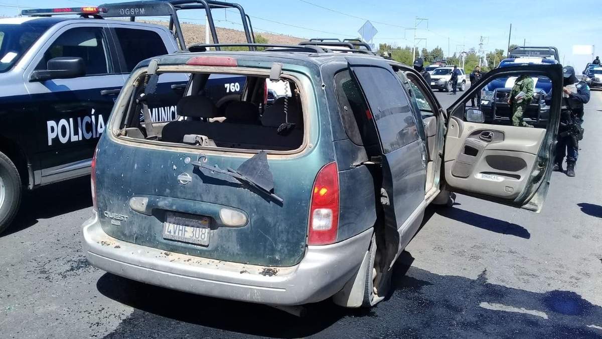 La camioneta en la que viajaban las víctimas