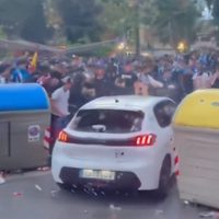 Le opacan el título al Barca; atropellamiento masivo deja 13 heridos (Video)
