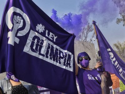 Ley Olimpia: Procesan a sujeto por difundir “packs” de sus excompañeras de secundaria en Sonora