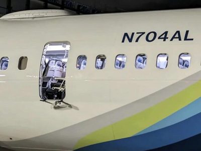Avión pierde una ventana en pleno vuelo; Alaska Airlines inmoviliza sus Boeing 737-9 (Video)