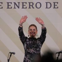 "Beatriz Gutiérrez Müller me ayuda voluntariamente": AMLO aclara qué pasó con su oficina