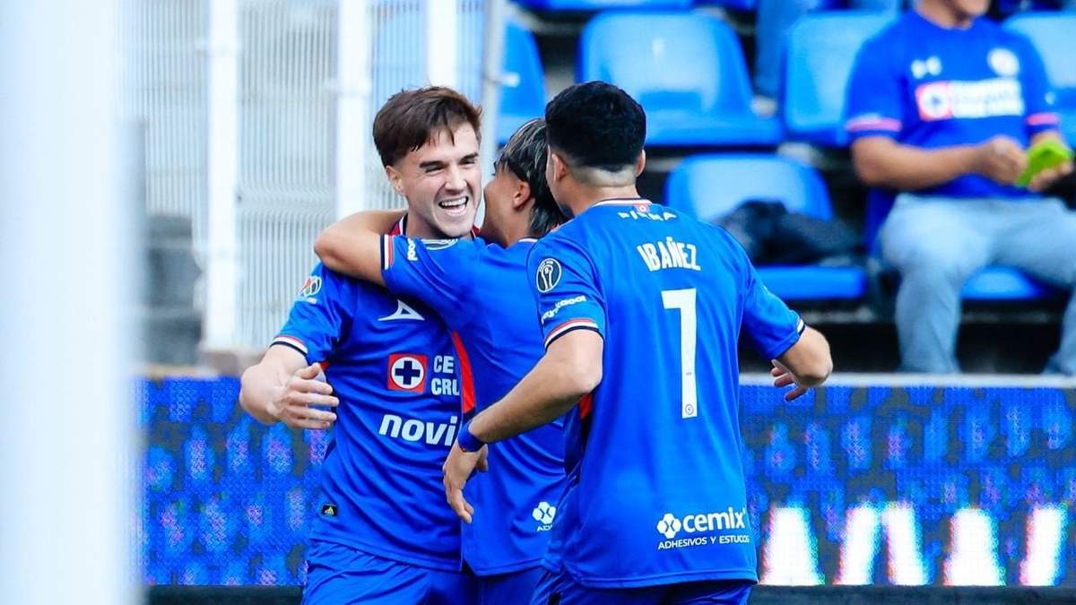 Cruz Azul afianza su liderato tras golear 3-0 a San Luis