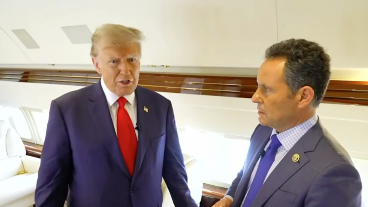 Donald Trump y el conductor Brian Kilmeade