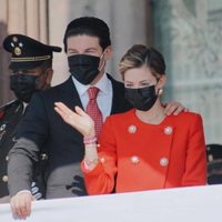 Vigilarán que desempeño de Samuel García y su esposa en redes no sea promoción con cargo al erario