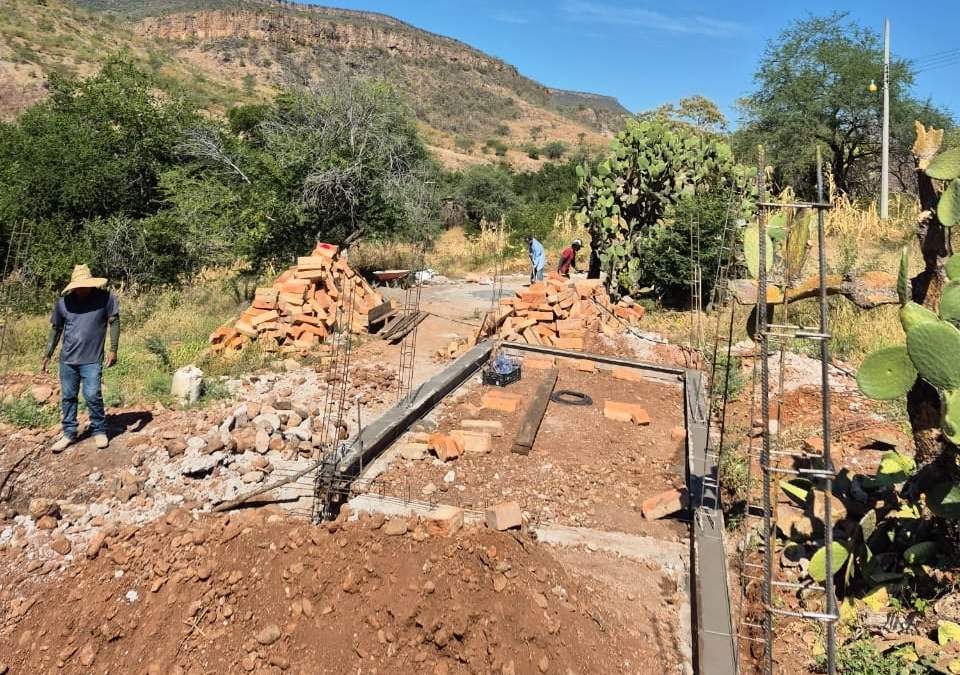 Comuneros indígenas denuncian despojo violento de tierras en litigio, en San Lorenzo de Azqueltán, Jalisco