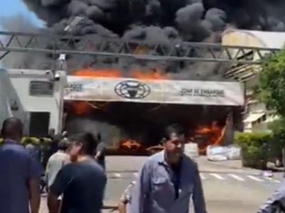 Santa Fe: impresionante incendio en una curtiembre en Las Toscas