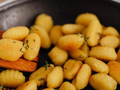 Ñoquis de morrón y garbanzos: en estos días helados, hacé esta divina receta para una cena calentita