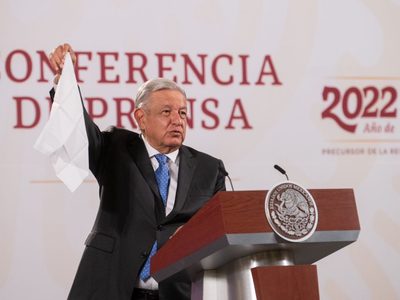 AMLO defiende su marcha del próximo domingo: no es en favor de la reforma electoral