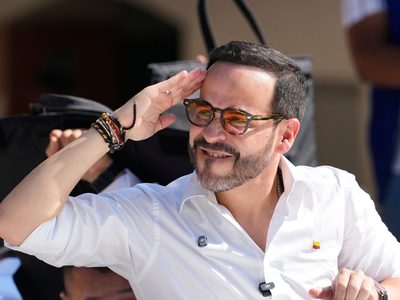 Trump mete las manos en comicios de Colombia y expresa su "apoyo total" a De la Espriella