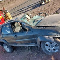 Una familia de Plottier volcó en la Ruta 237 y uno de los integrantes está en estado crítico