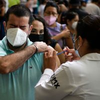 México supera los 250 mil muertos por covid-19; tercera ola sigue rompiendo récords