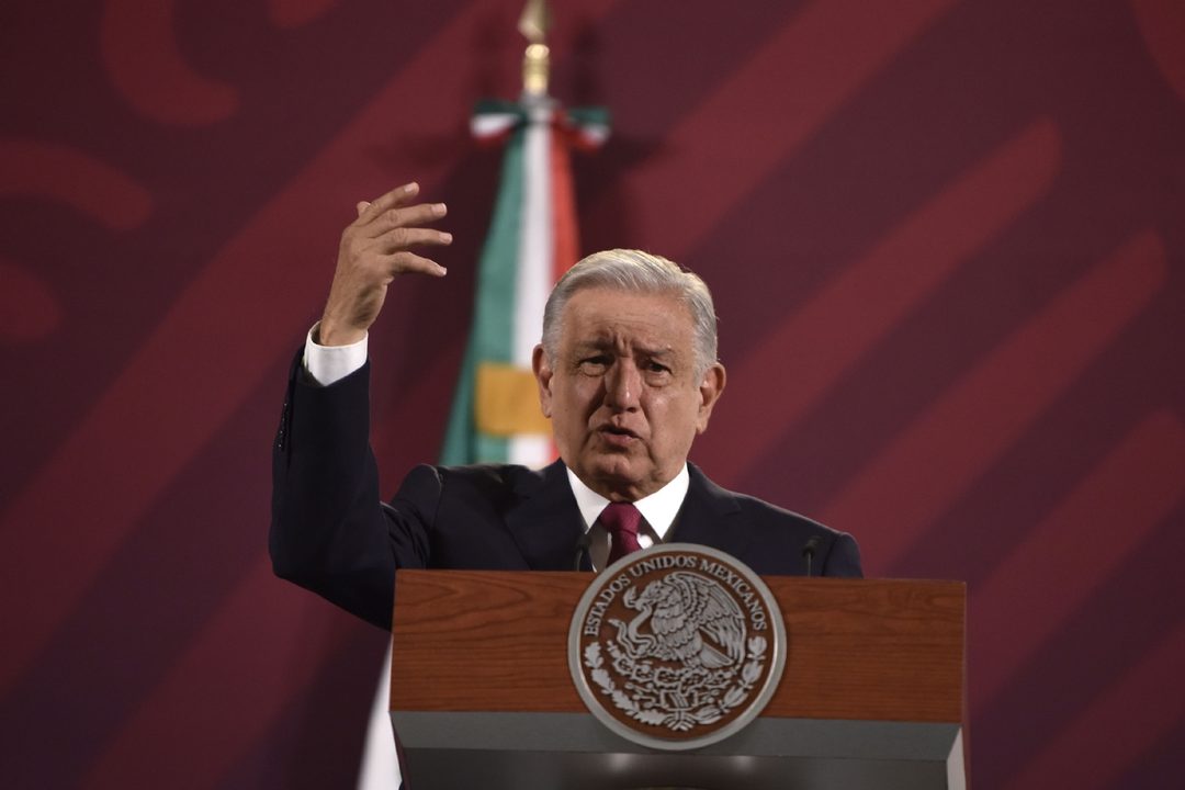 03_0ef27a8c39da3b424a-231003-amlo-em-1