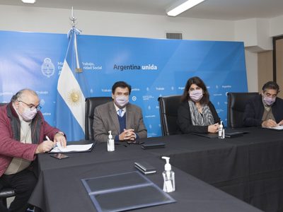 El Gobierno acordó un nuevo aumento para los trabajadores estatales
