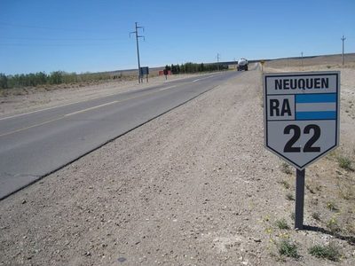 Neuquén toma el mando de las rutas 22 y 242 para garantizar su mantenimiento