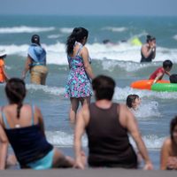 Cierran playas y otros lugares turísticos en Veracruz por covid-19