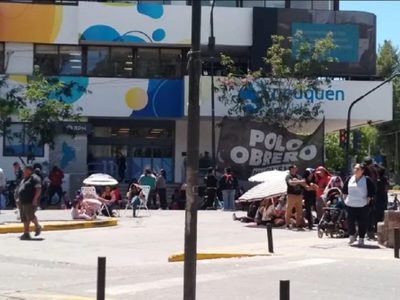 Volverán a protestar en el centro de Neuquén por el tarifazo 3x1 de CALF