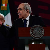UIF: no se investiga a Loret ni a Brozo pero sí a Latinus