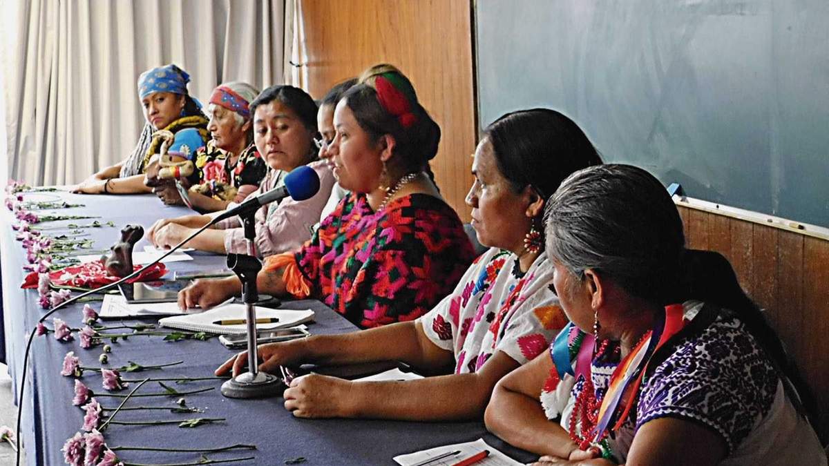 Foro. Mujeres de 14 estados