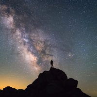Los extraterrestres existen y están en contacto, dice un exjefe de seguridad espacial de Israel