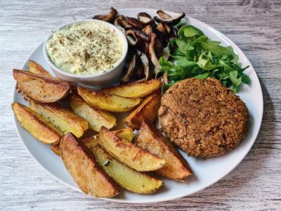 Reemplazá las hamburguesas de carne que son caras y poco saludables: hacé esta versión vegana y ni lo vas a notar