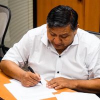 Jorge Ávila firmó un acuerdo con Tecpetrol