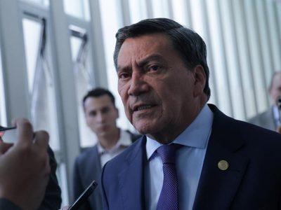 Con el Plan B, “la moneda está en el aire”, dice Óscar Cantón Zetina