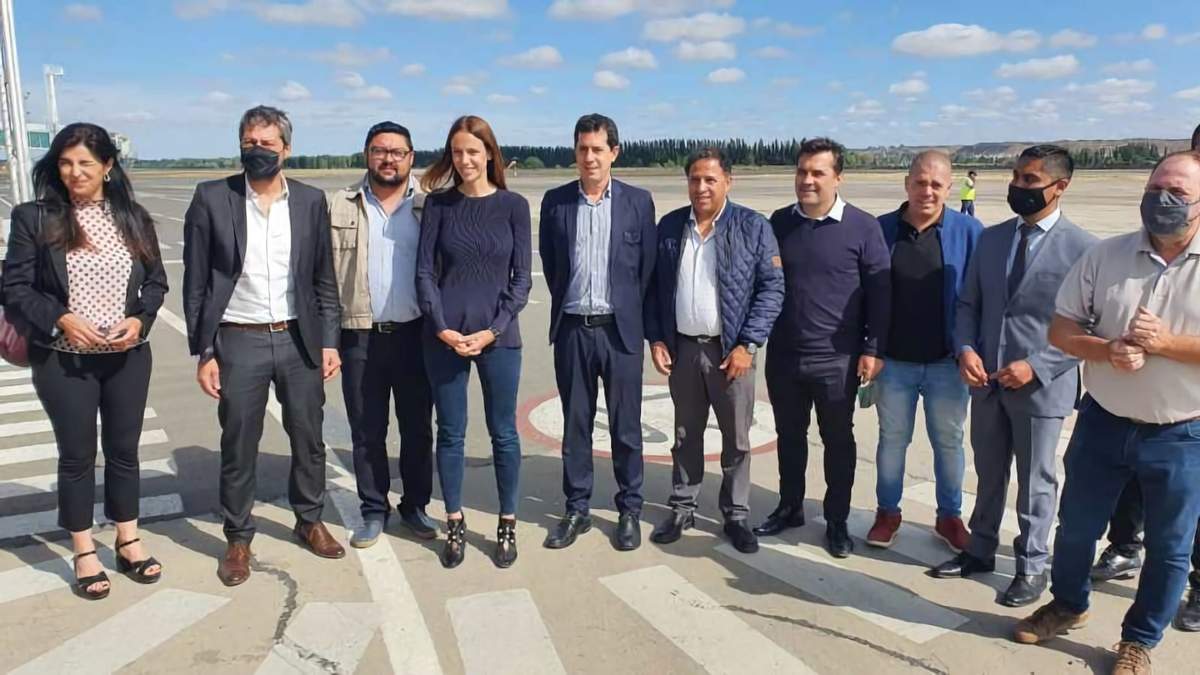 Ministros nacionales y candidatos a legisladores en Neuquén. Fuente: (Twitter)