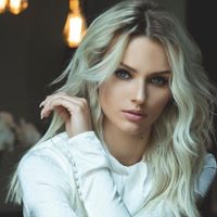 ¡Rompió su cuarentena! Irina Baeva disfrutó de unos días de playa y bailó para sus fans