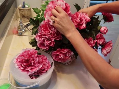 El truco de la abuela para limpiar las flores artificiales y dejarlas como nuevas y sin polvo