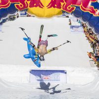 En agosto llega el Red Bull Jump & Freeze al Cerro Catedral