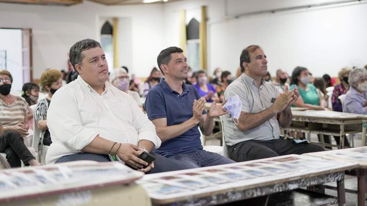 Marcos Koopmann visitó varios lugares este viernes. Fuente: (Twitter)