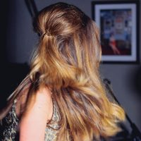 Brillo instantáneo: la mascarilla casera que transforma tu cabello seco sin esfuerzo