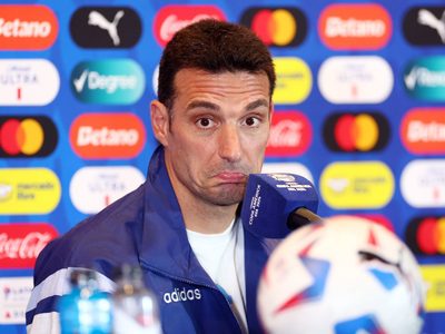Poco importan los títulos: vuelven a recomendar a otro DT en lugar de Lionel Scaloni